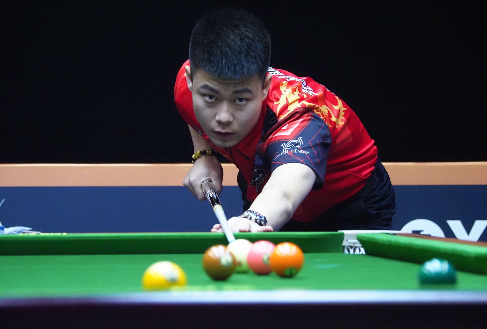 大赛中摘得 大赛中摘得