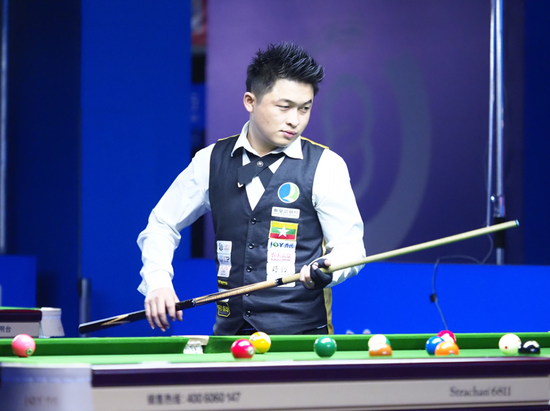 更在比赛中 更在比赛中