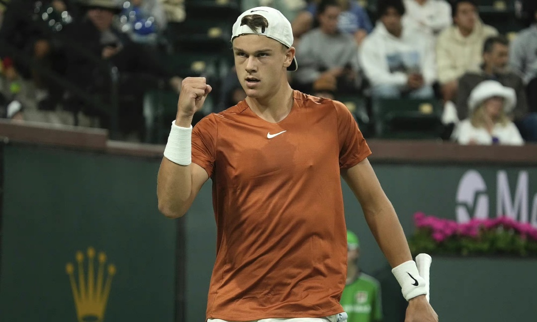 随着比赛的 随着比赛的