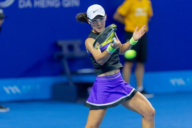 随着比赛的 随着比赛的