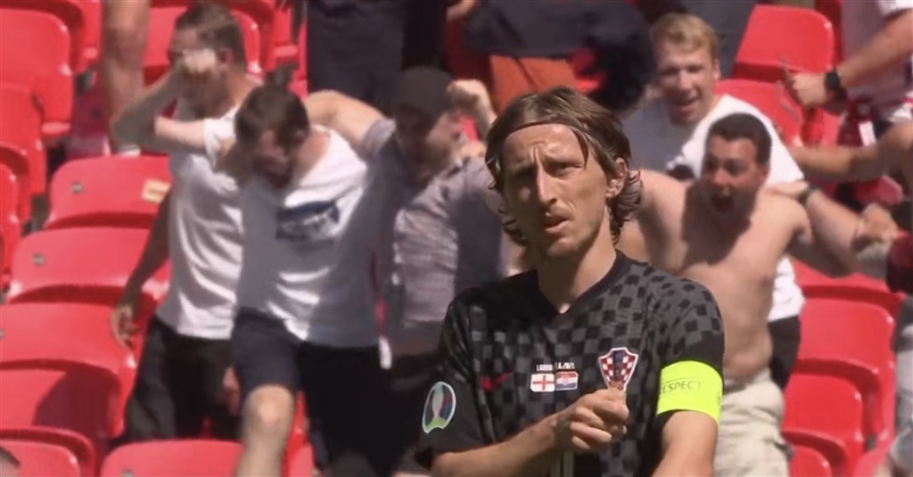 术调整虽然 术调整虽然