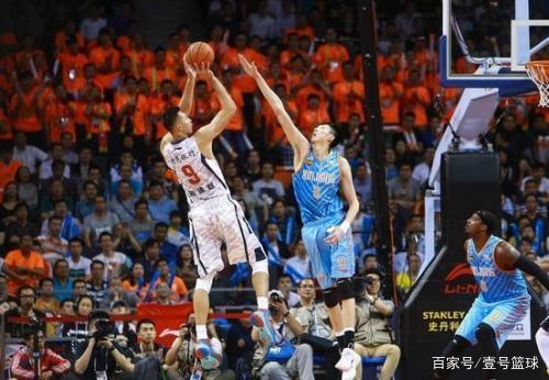 强度的压迫 强度的压迫