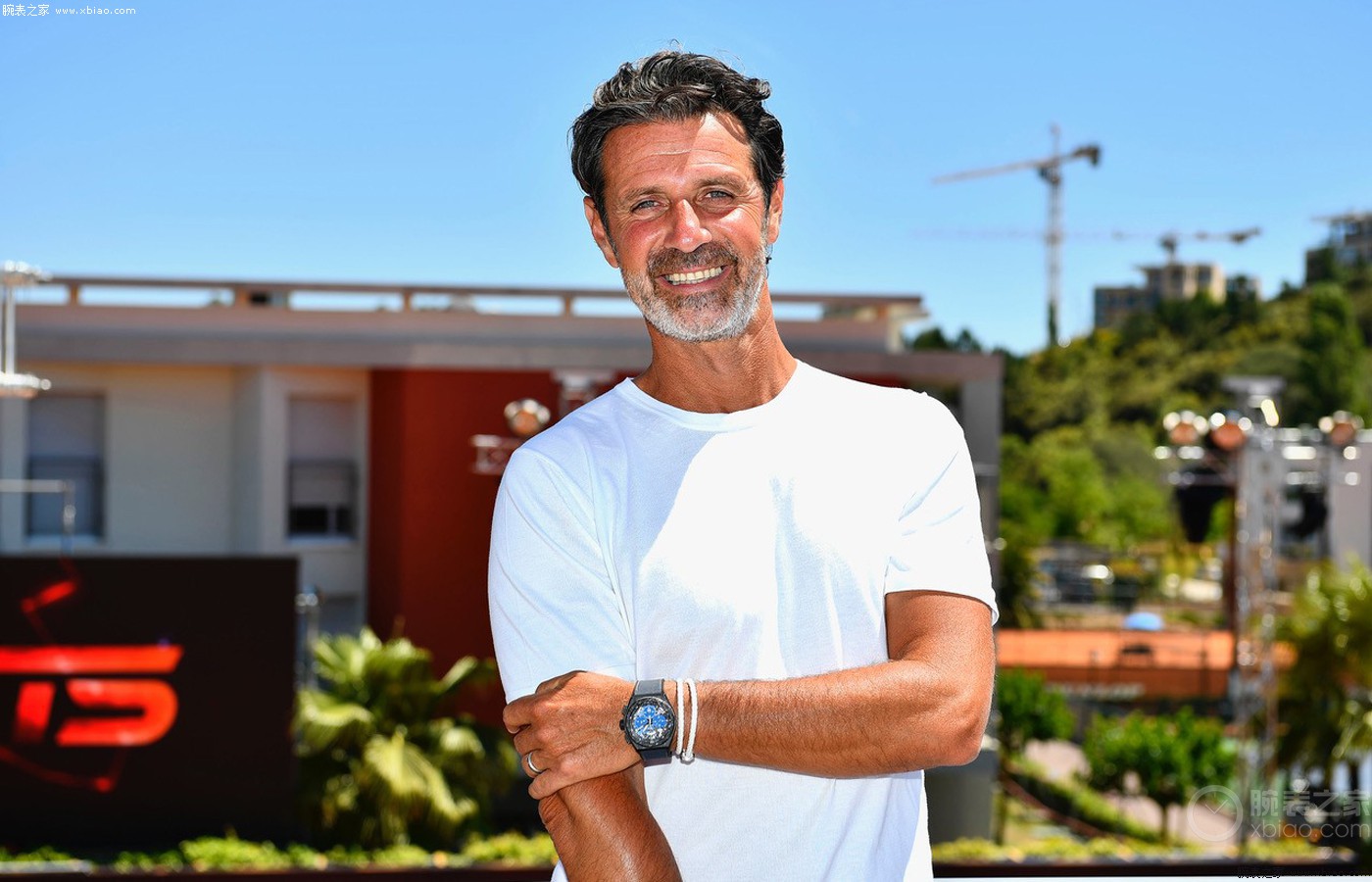 整体信心逐 整体信心逐