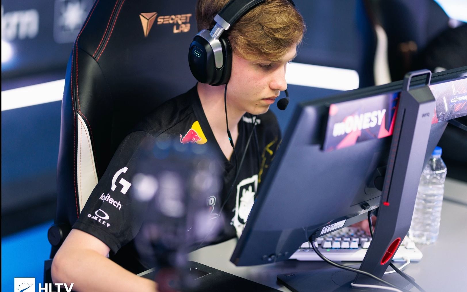 阵容革新 阵容革新